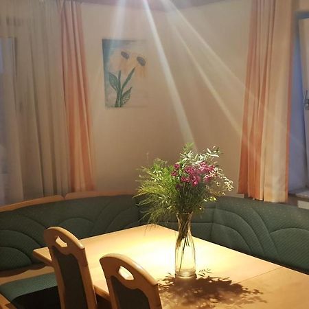 Green Orange Guggenthal Екстериор снимка